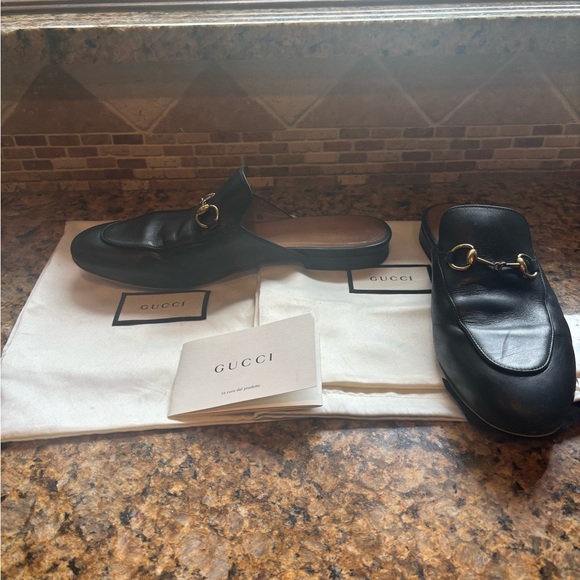 GUCCI loafers PRINCETOWN LEATHER backless in blk w/ gold horse bit sz 9 - Picture 4 of 15